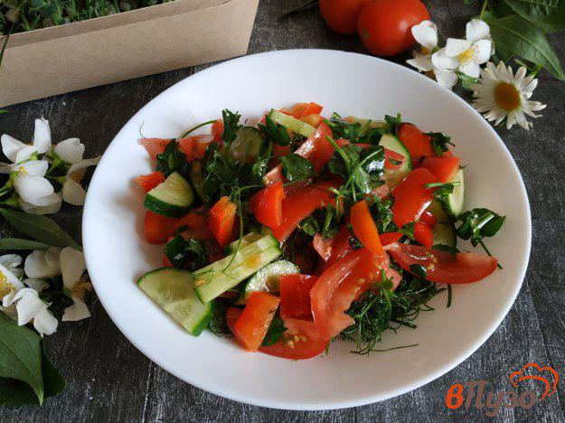фото рецепта: Овощной салат с проростками гороха
