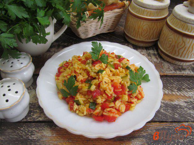 фото рецепта: Рис с кабачком и помидором по турецки