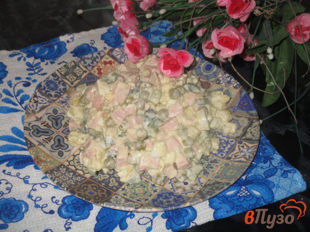 фото рецепта: Салат «Оливье» с малосольными огурцами и картофелем