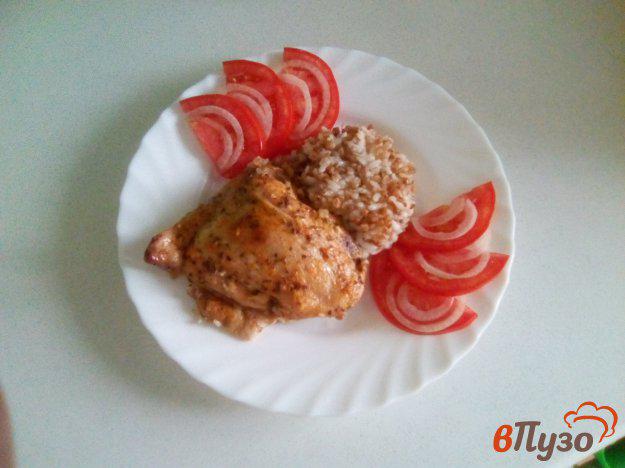 фото рецепта: Курица с гречкой и рисом в духовке