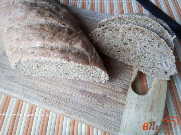 фото рецепта: Хлеб пшенично-ржаной с солодом и семенами льна