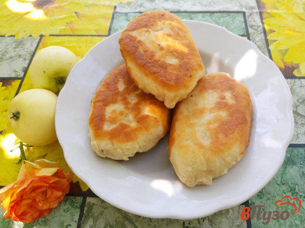 фото рецепта: Пирожки с абрикосами жареные
