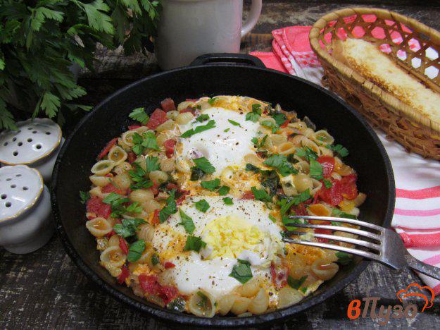 фото рецепта: Макароны с томатом и яйцом