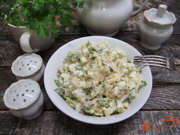 фото рецепта: Салат из печени трески с капустой