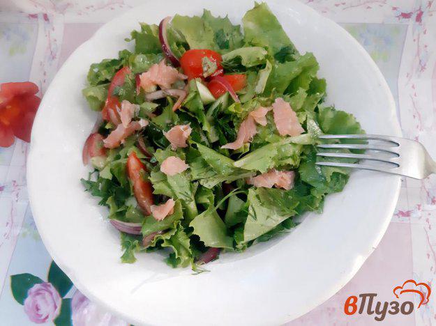 фото рецепта: Салат овощной с семгой