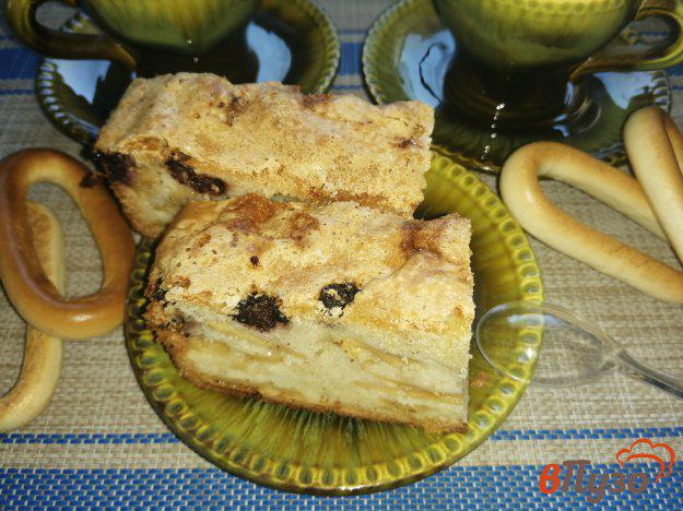 фото рецепта: Пирог с яблоками и ежевикой