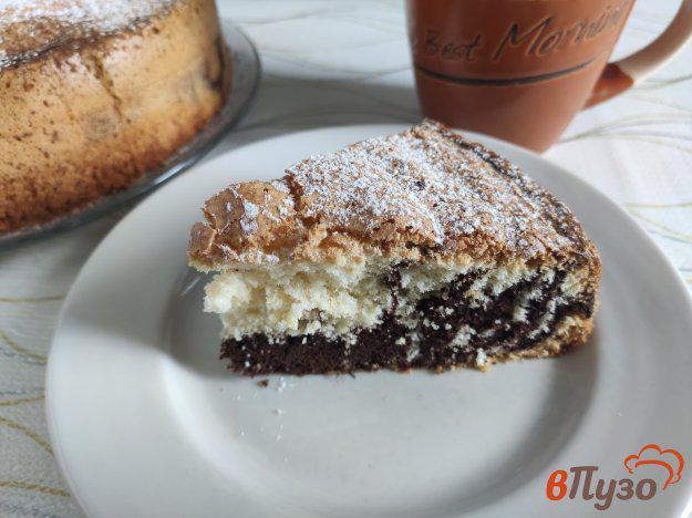 фото рецепта: Бисквитный пирог «Зебра»