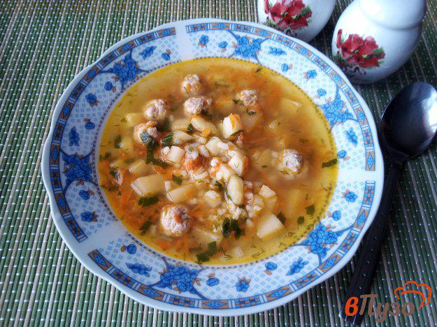 фото рецепта: Суп с рисом и фрикадельками