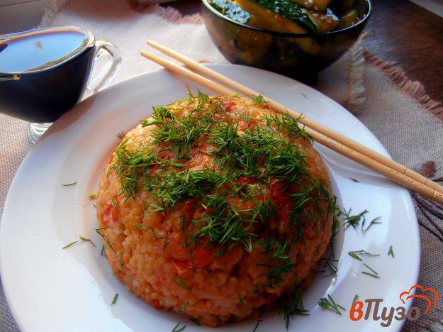 фото рецепта: Рис с яйцами и помидорами по-китайски