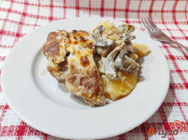фото рецепта: Картофель с грибами и мясом
