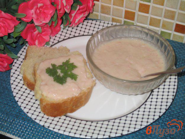 фото рецепта: Плавленный сыр с ветчиной на завтрак