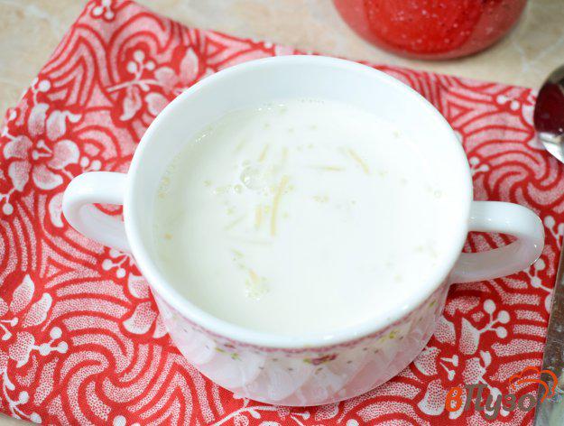 фото рецепта: Детский молочный суп с вермишелью