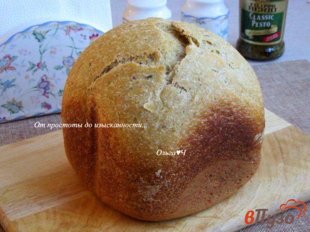 фото рецепта: Цельнозерновой молочный хлеб с соусом Песто