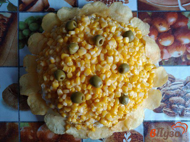 фото рецепта: Слоёный салат с грибами и кукурузой