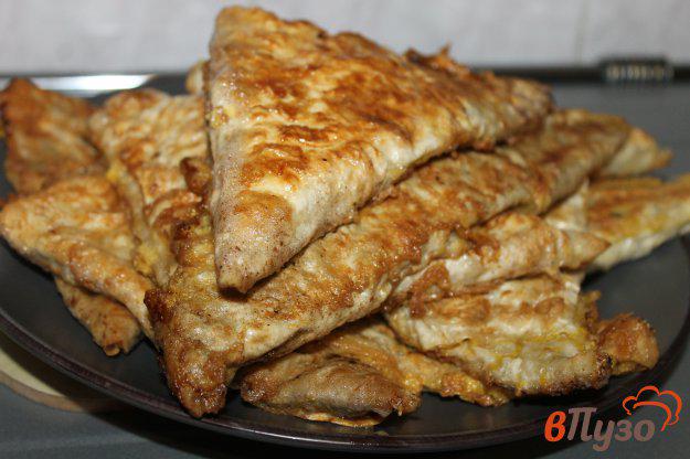 фото рецепта: Конвертики из лаваша с сыром и фаршем