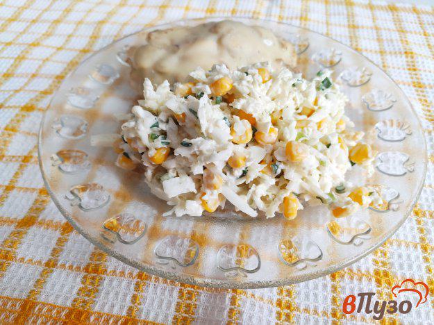 фото рецепта: Салат из пекинской капусты с брынзой и кукурузой
