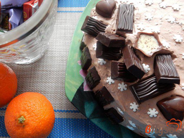 фото рецепта: Домашний торт на сгущенке с кремом из взбитых сливок