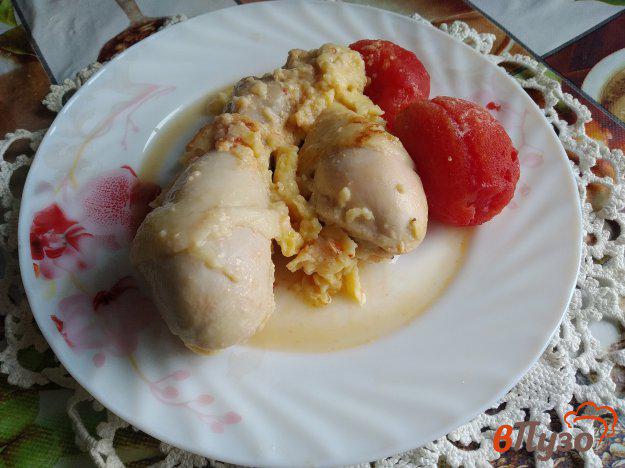 фото рецепта: Куриная голень тушеная в яично-сырном соусе