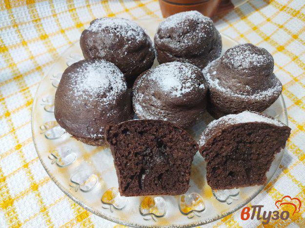 фото рецепта: Шоколадные кексы с начинкой