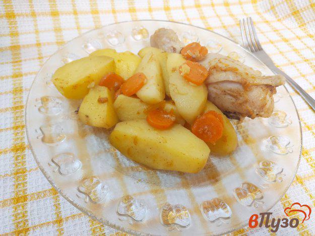 фото рецепта: Картофель с куриными голенями в рукаве
