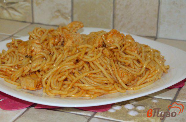 фото рецепта: Куриная грудка со спагетти