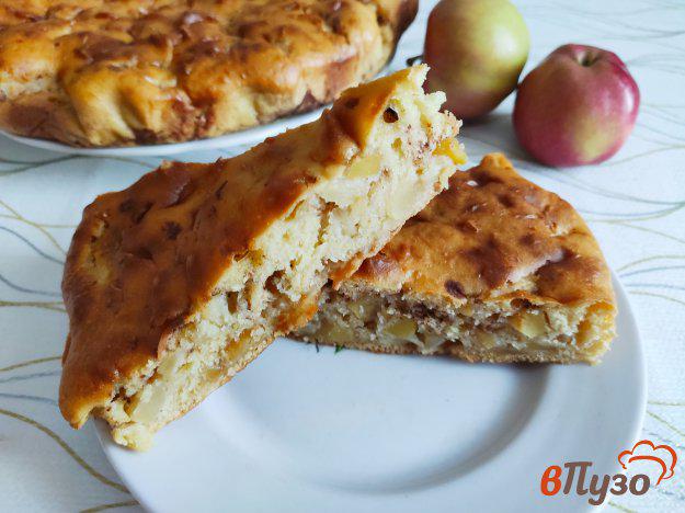 фото рецепта: Пирог с яблоками на кефире