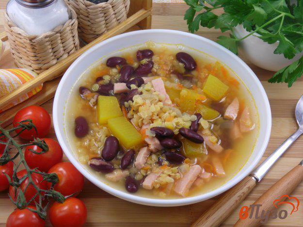 фото рецепта: Суп из чечевицы с фасолью и тыквой