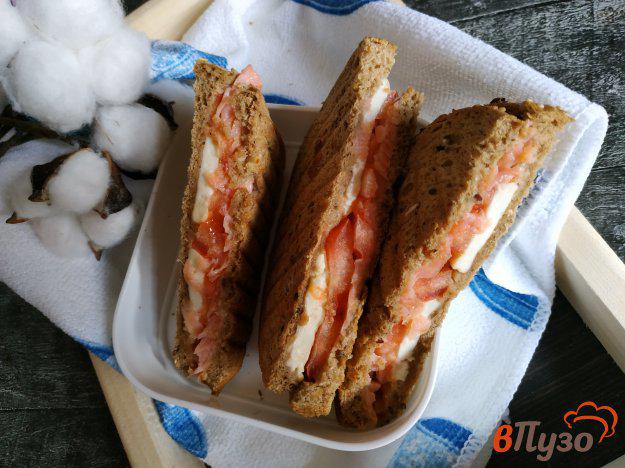 фото рецепта: Сендвичи с красной рыбой