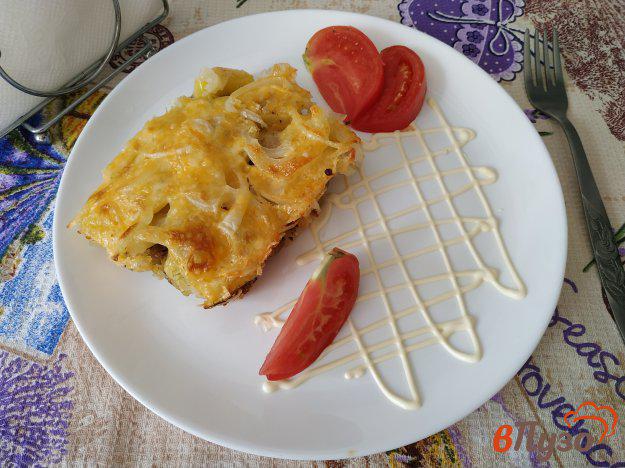 фото рецепта: Запечённый картофель слоями с салом луком и сыром
