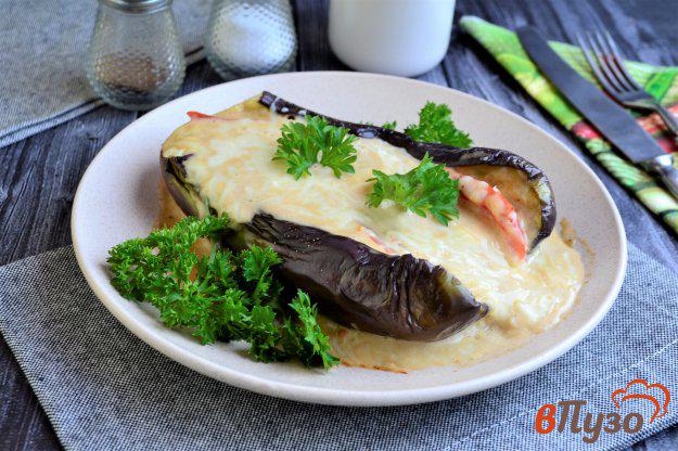 фото рецепта: Баклажан с помидорами и сыром в микроволновке