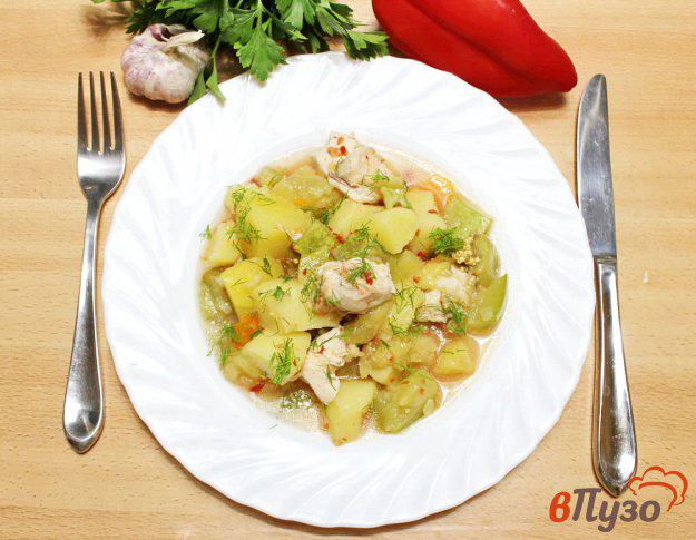 фото рецепта: Куриное филе с баклажанами и кабачками в соусе
