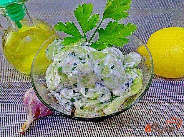 фото рецепта: Салат из огурцов по- болгарски