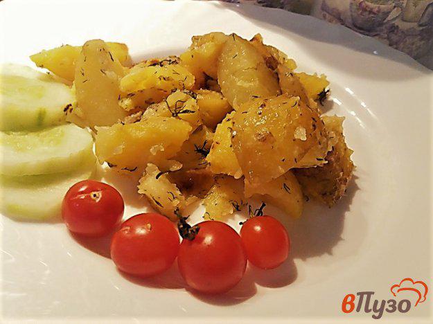 фото рецепта: Запеченный картофель с луком на курином жире