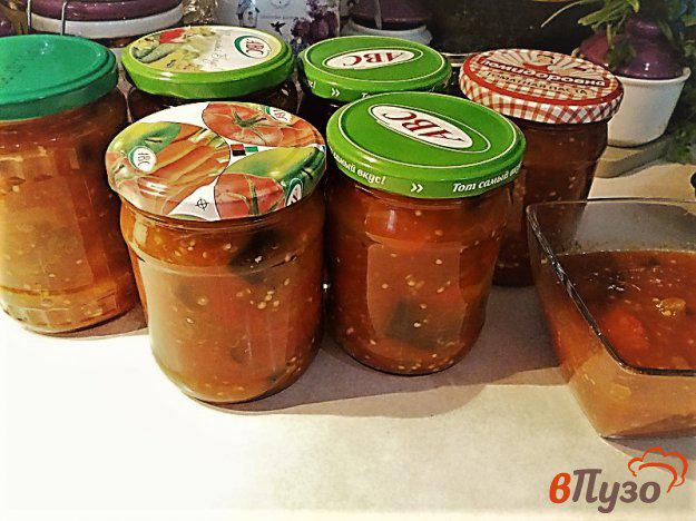 фото рецепта: Баклажаны и болгарские перцы в томатном соусе на зиму