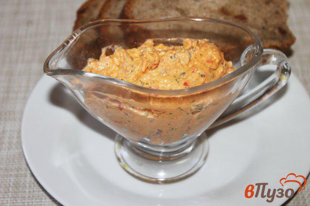 фото рецепта: Закуска из сала с перцем и чесноком