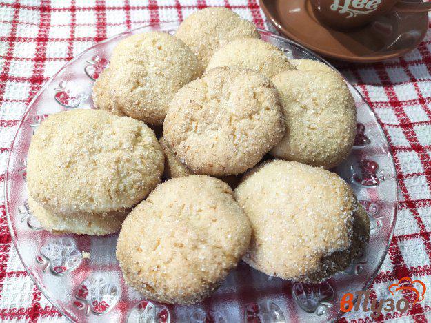 фото рецепта: Песочное печенье с кокосовой стружкой