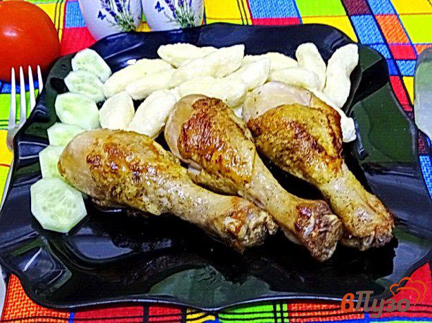 фото рецепта: Куриные голени с чесноком на сковороде
