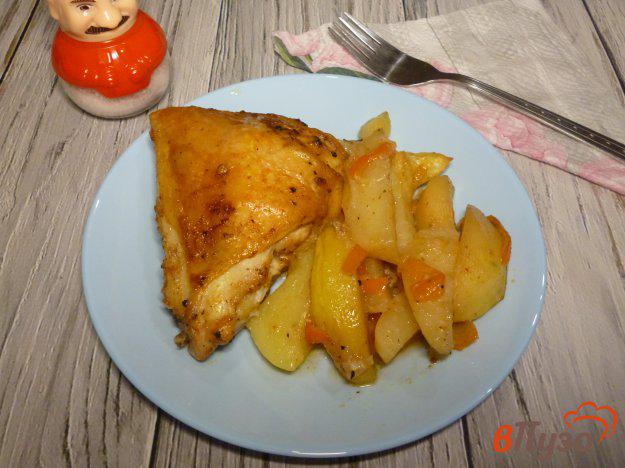фото рецепта: Картофель с курицей в духовке