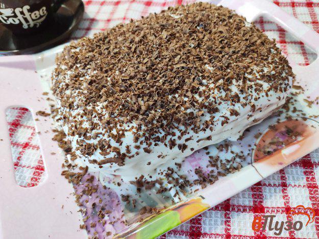 фото рецепта: Торт с двумя видами крема и шоколадом