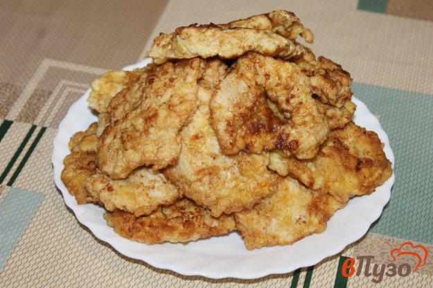 фото рецепта: Отбивные из куриного филе по - домашнему