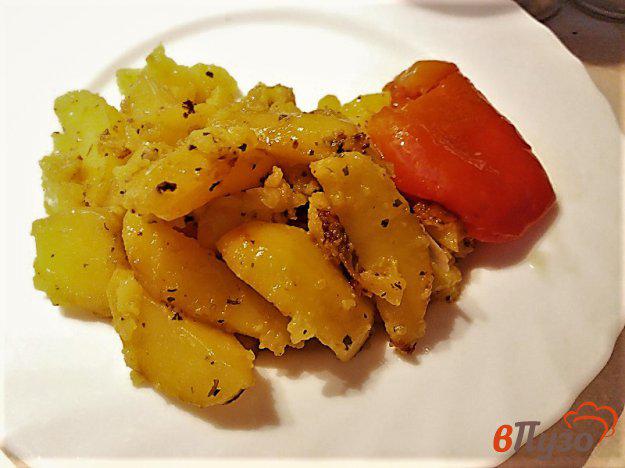 фото рецепта: Запеченный картофель в мультиварке на утином жире