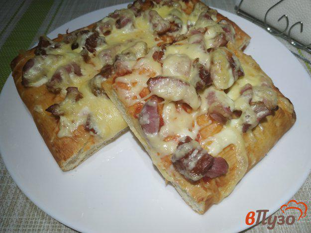 фото рецепта: Пицца с копченными ребрышками