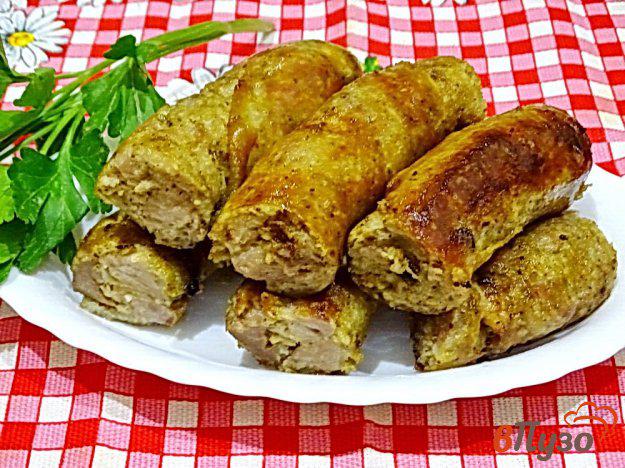 фото рецепта: Колбаски домашние со свининой и курицей