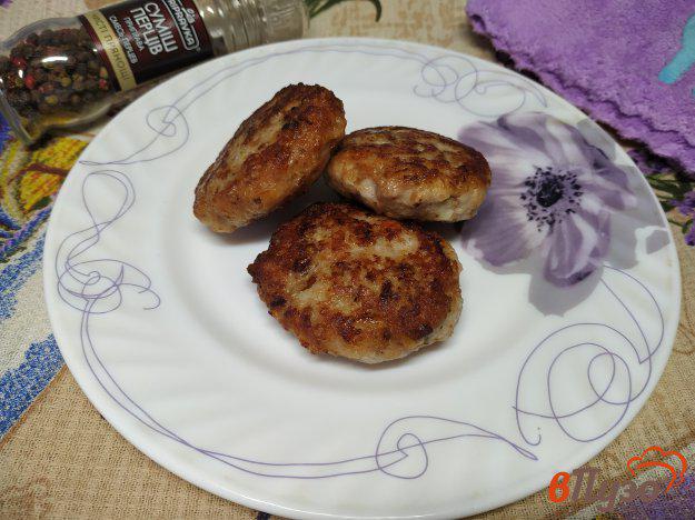фото рецепта: Куриные котлеты с грецкими орехами