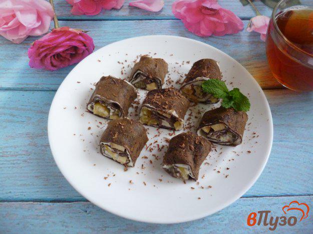 фото рецепта: Шоколадные блинчики с творожной массой