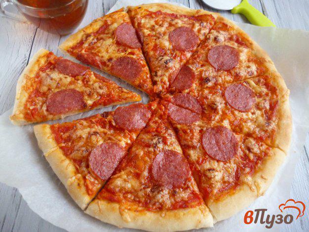 фото рецепта: Пицца с сырокопчёной колбасой