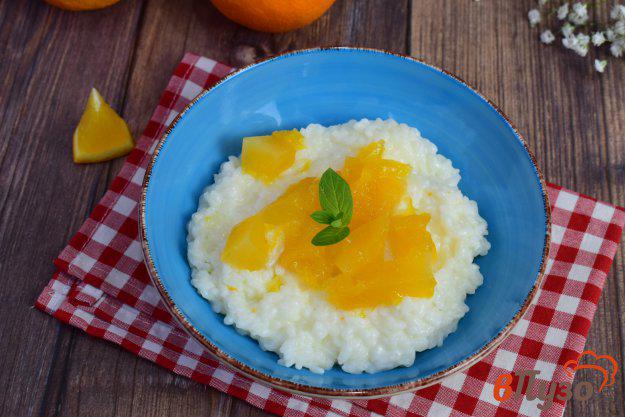 фото рецепта: Рисовая каша с тыквой и апельсином