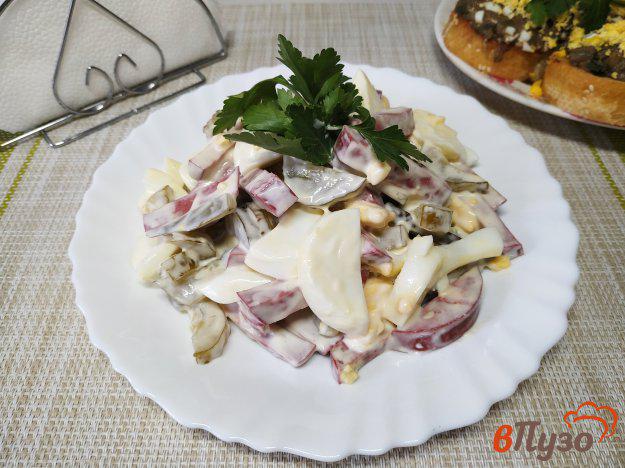 фото рецепта: Салат из яиц и копчёной колбасой