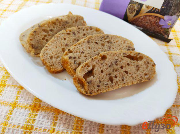 фото рецепта: Цельнозерновой хлеб на кефире с семенами льна