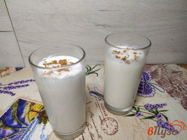 фото рецепта: Молочный коктейль с мороженым и корицей